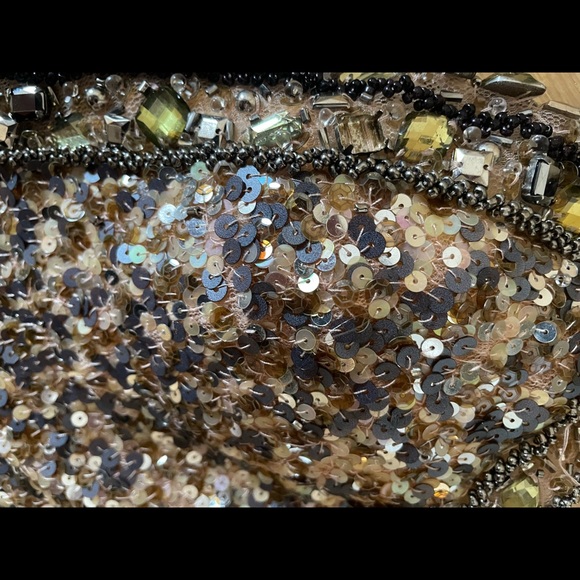 JOVANI - Picture 7 of 11